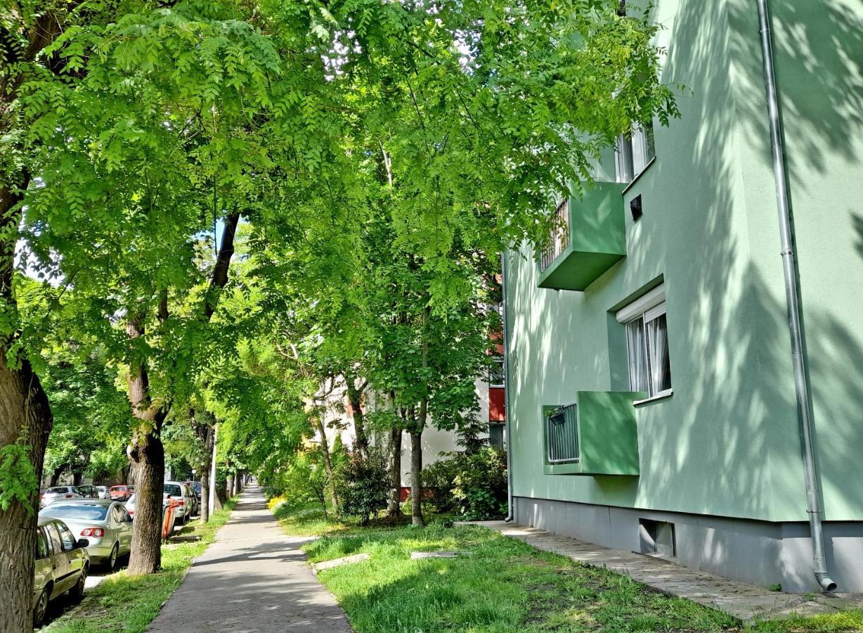 Pecs Park Apartment Luaran gambar
